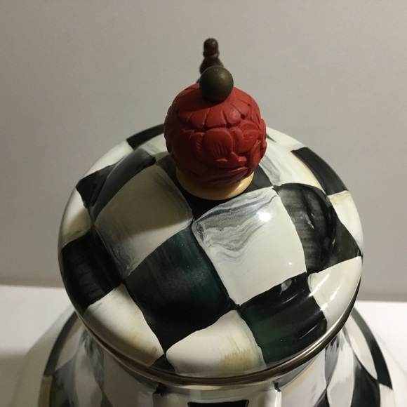 NWOT MacKenzie-Childs Courtly Check Enamelware tea coffee pot - Picture 6 of 16